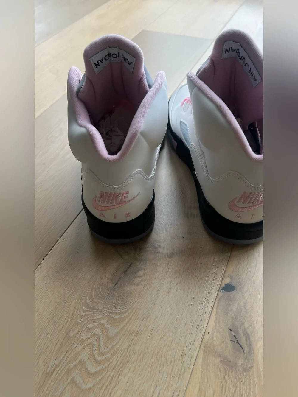 Air Jordan 5 Retro “medium soft pink”